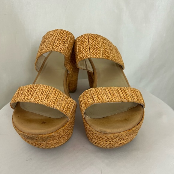 Stuart Weitzman Rattan Sandals - Picture 2 of 7